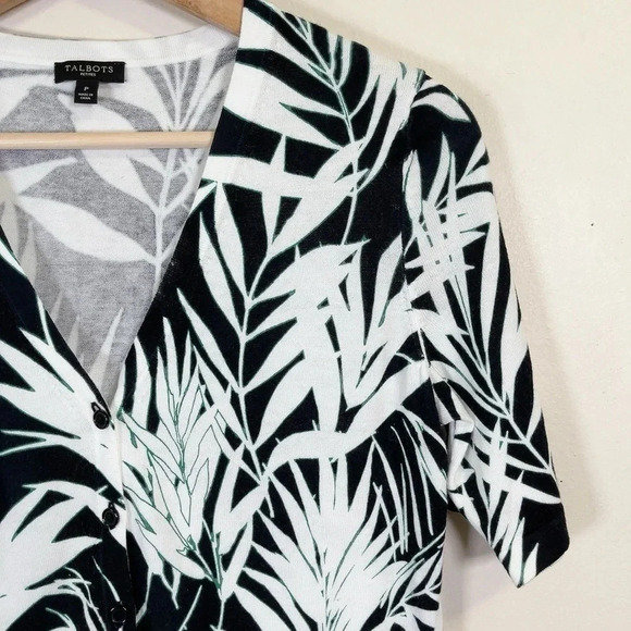 Talbots Tropical Leaf Fern Short Sleeve Button Sweater - Picture 7 of 16